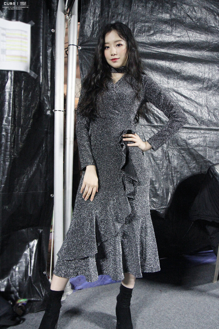 190215
(G)I-DLE金唱片颁奖典礼&Gaon Chart Music Awards待机室幕后花絮♥♡
190105 金唱片颁奖典礼 (Part 2) 