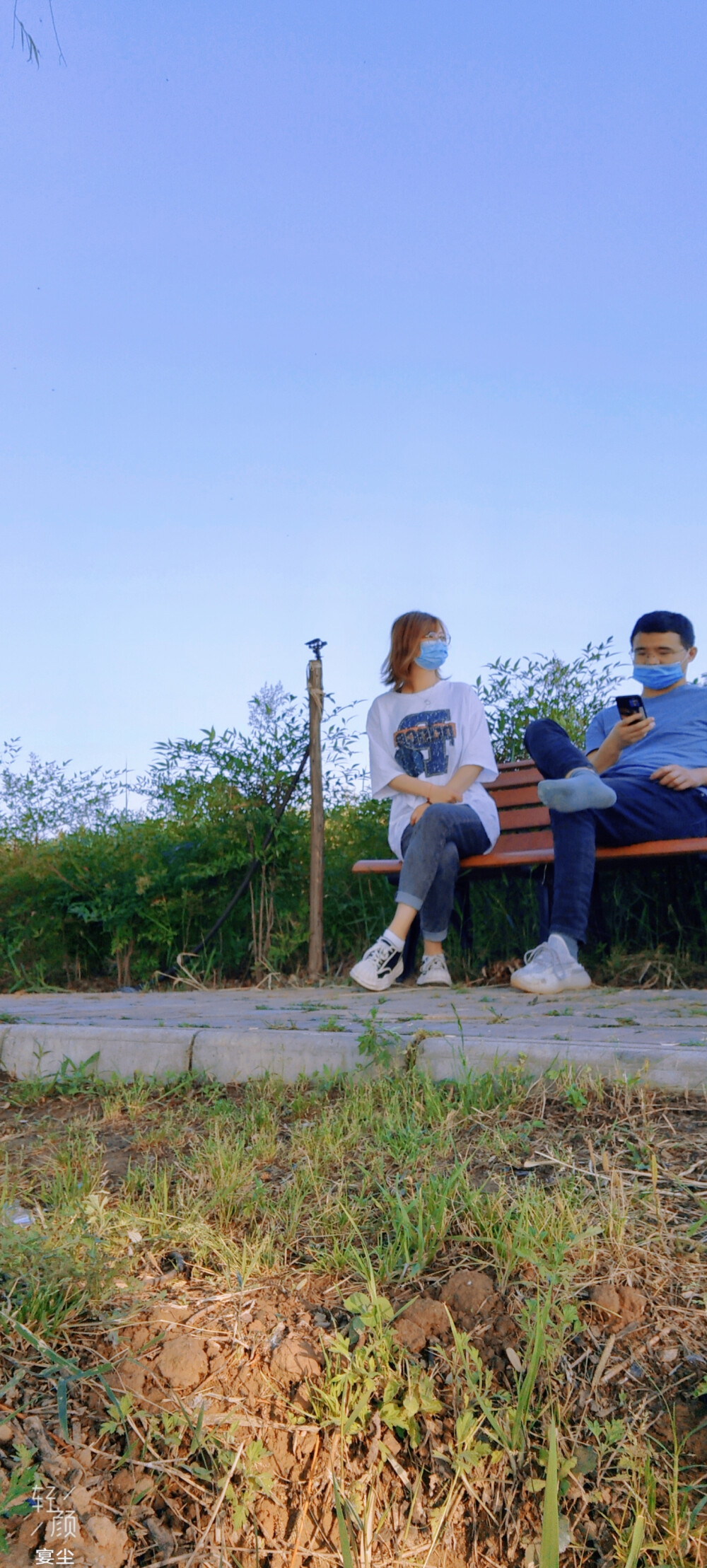 一川烟草
​满城风絮
​梅子黄时雨