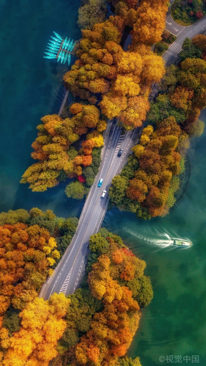 江西庐山西海水上公路