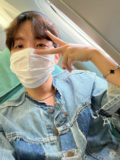 郑号锡
220529 weverse