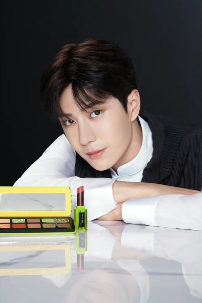 ❦SHU·去水印纯享❦ ​​​cr:·与博