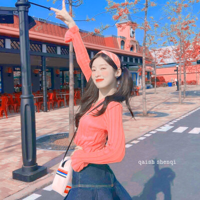 » 甜妹恋爱日记% 「“笨蛋”美女」
