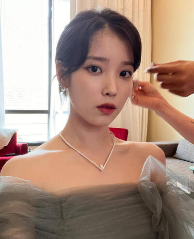 李知恩 iu