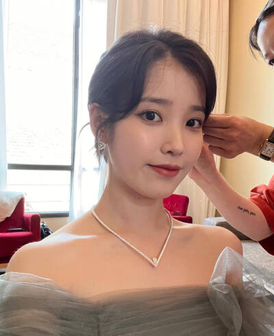 李知恩 iu