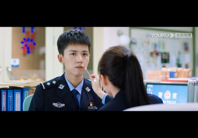 再来一波哈哈哈