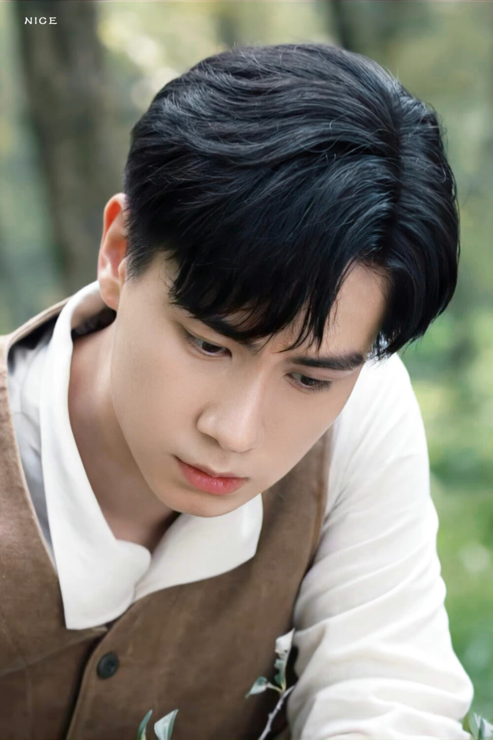 胡一天 ｜凭栏一片风云起