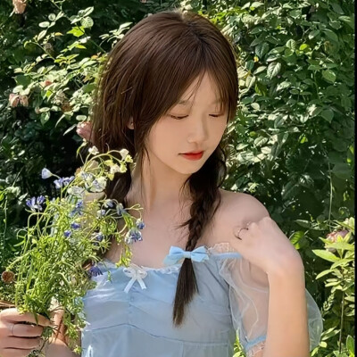 女头可二改
看简介