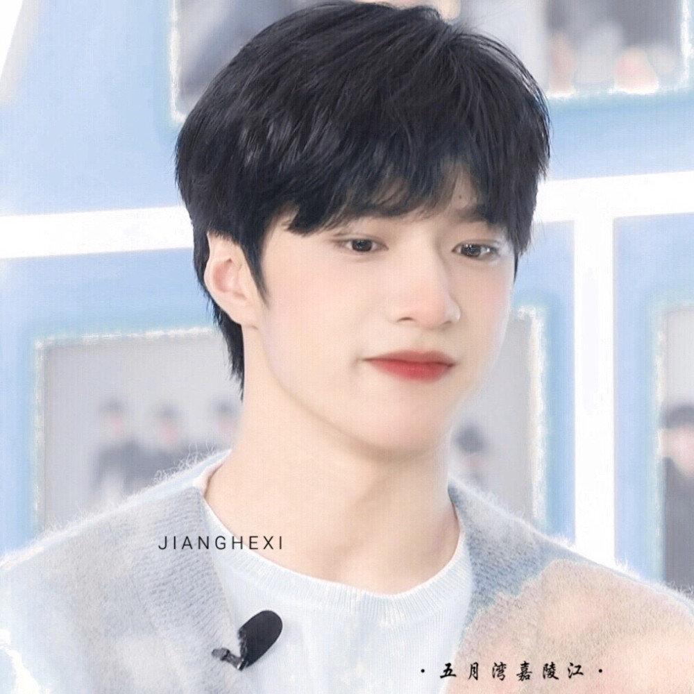 刘耀文
cr.朴安冉