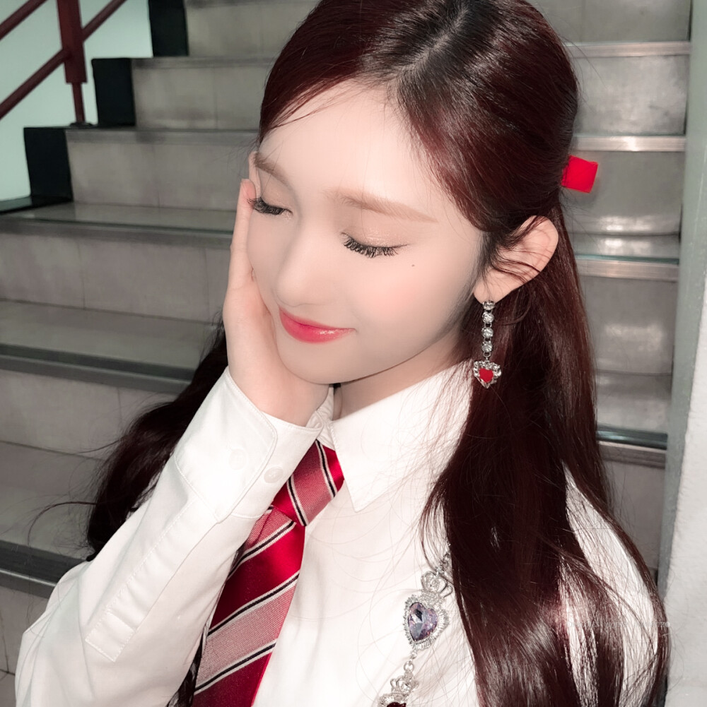 ►张元英 李瑞 安宥真头像