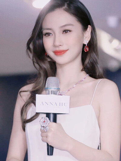 angelababy