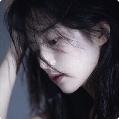 帅帅的女生头像来啦！有没有女孩喜欢捏