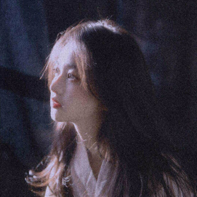 帅帅的女生头像来啦！有没有女孩喜欢捏