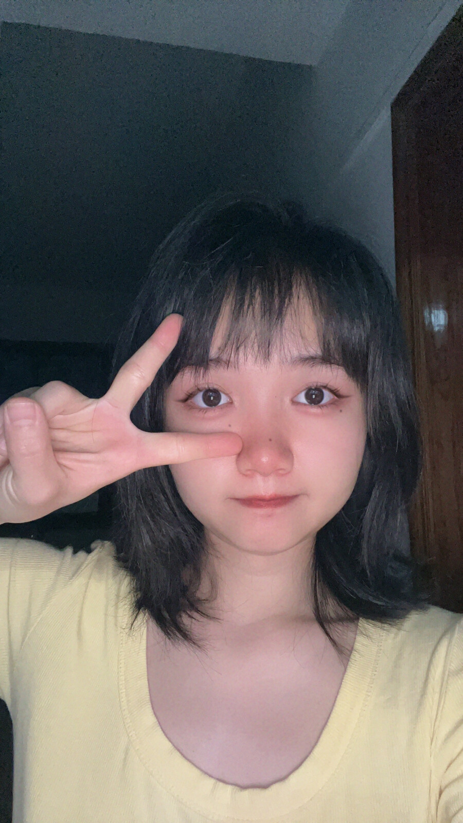 轻颜相机
