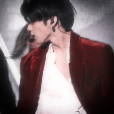 ‖分开开始煎熬，只想回到你的怀抱.
*刘耀文
原截陆渝