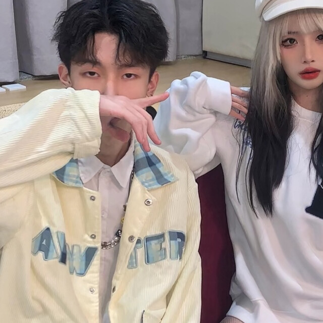 情侣头像 二传注明 dt薛芷柔