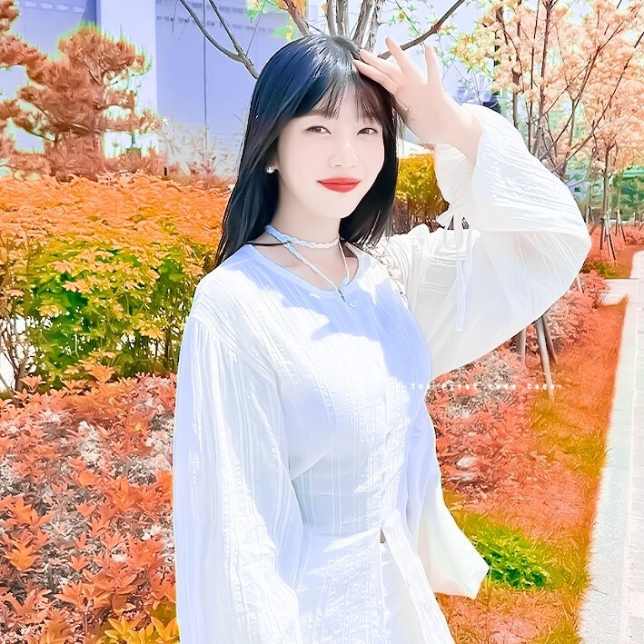 Joy｜我自私我希望那朵花只为我盛开