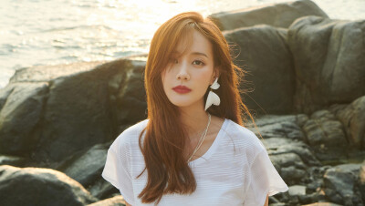 李一桐美图 李一桐大图 李一桐 综艺 杂志 写真 生活照 剧照 高清 桐蓉儿 一桐 梨桐 古风 美女 古装 性感 一桐 女神 头像 壁纸