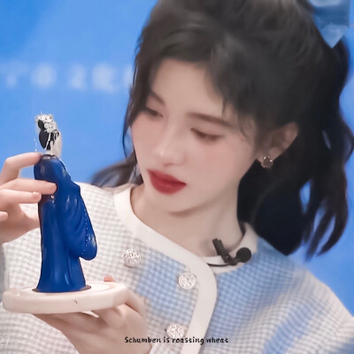 ▷鞠婧祎 の 蓝色小蝴蝶