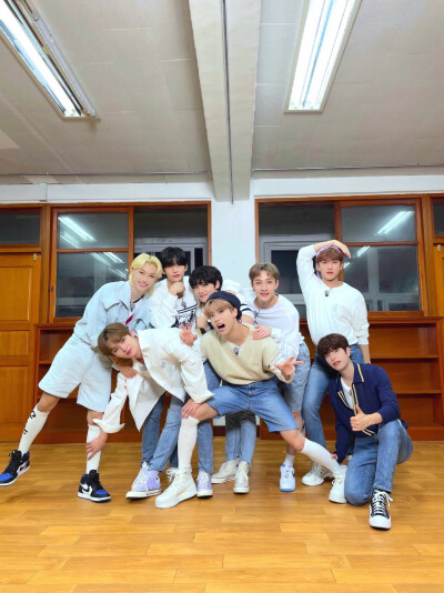 skz