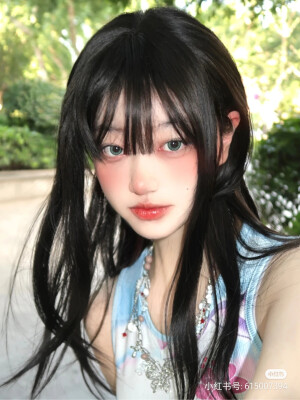 女生头像绘画素材
来源水印