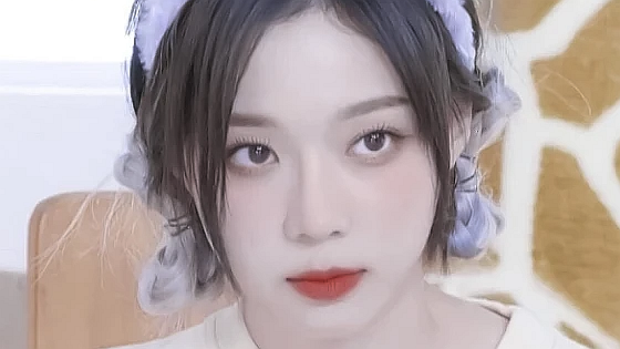 金玟庭 winter 橙光