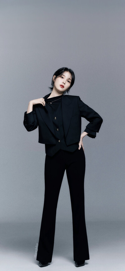 IU | Broker公式照
cr: krayjuku