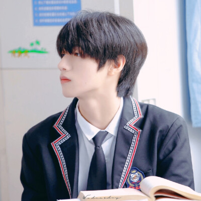 请多多关注阿志的《回答》哟