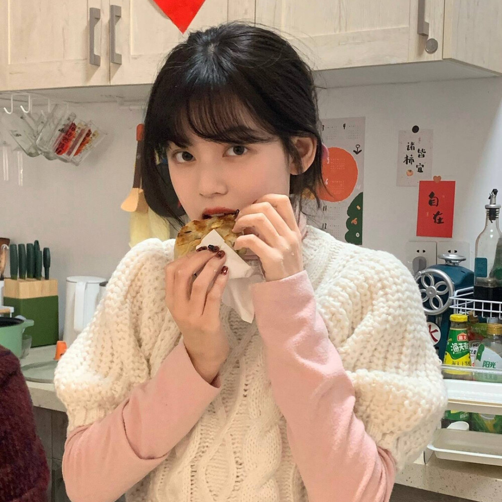 夏日女生头像 微博08狄子怡