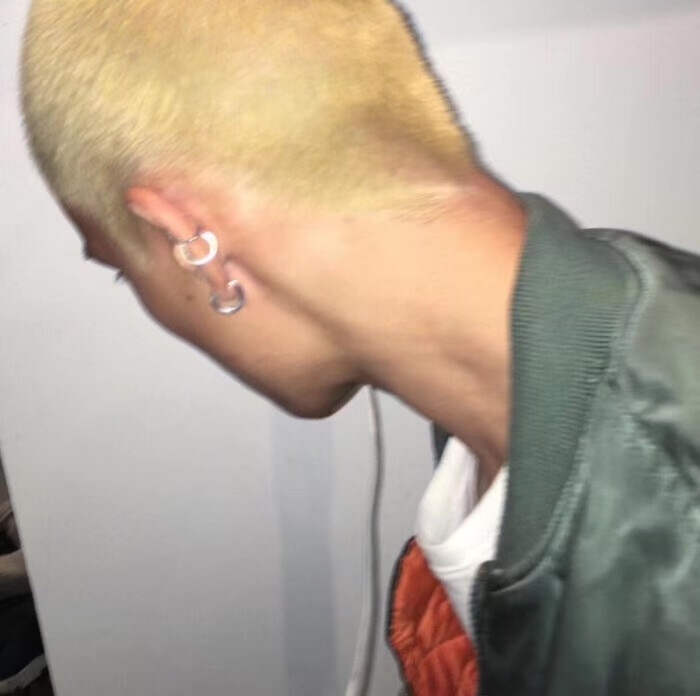 Nan//ʕ•̫͡•ོʔ•̫͡•ཻʕ•̫͡•ʔ•͓͡•ʔ男生头像/男头/微信头像