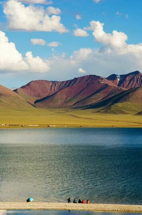 西藏 纳木错圣湖
图源微博 世界美景