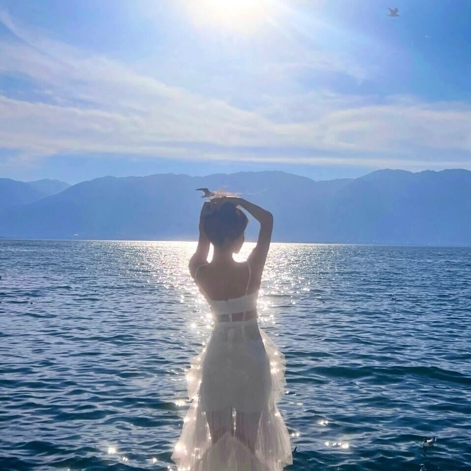 值得长期不换的女生头像