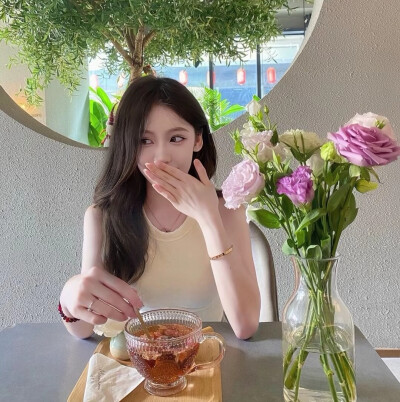 值得长期不换的女生头像