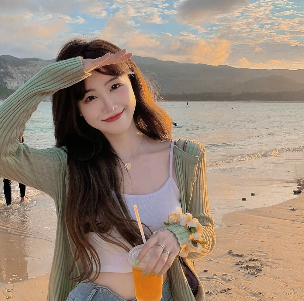 值得长期不换的女生头像