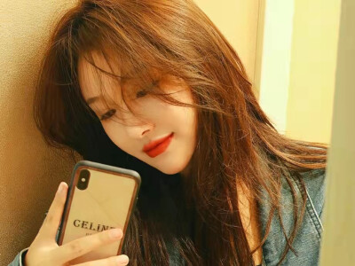 值得长期不换的女生头像