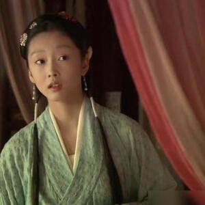 宣璐 饰 雪雁《红楼梦》