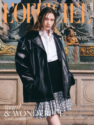 L'Officiel Singapore 2022
模特: Yumi Lambert
摄影: Ji+Doh
[weibo@小象王国]