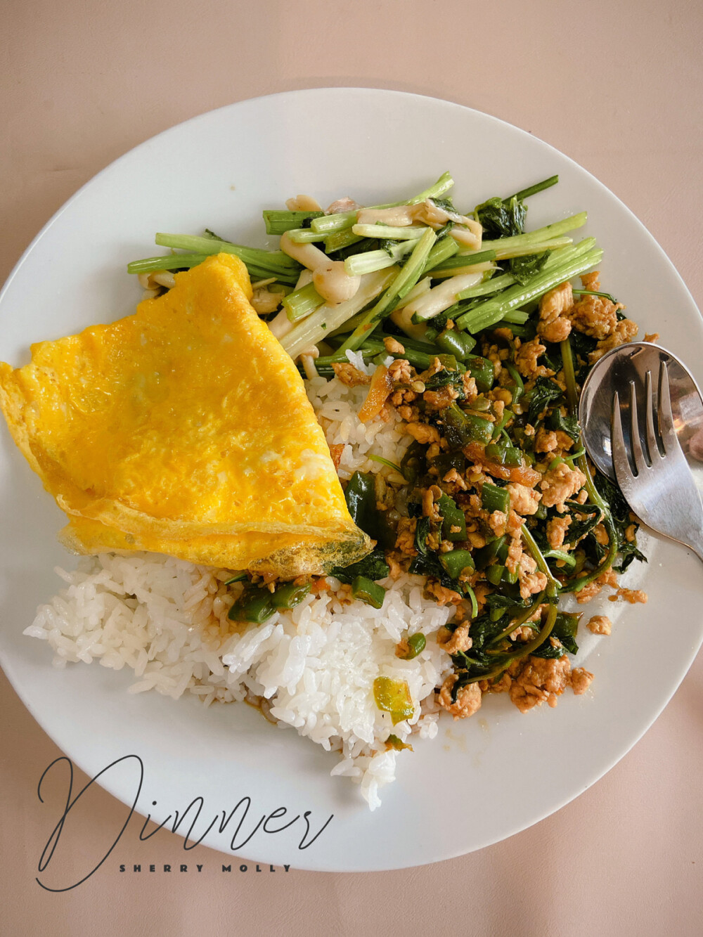 好好吃飯
享受做飯
在平淡無奈生活中
積極努力樂觀前進…