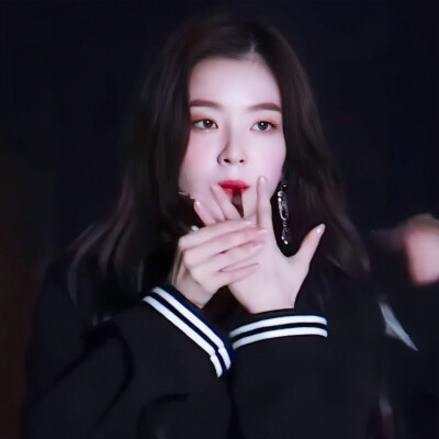 ·裴珠泫
原·仲隗