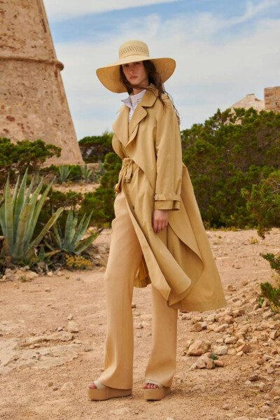 Alberta Ferretti Resort 2023 ​​​