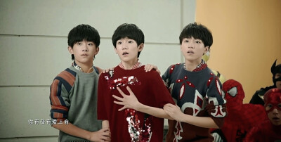 青春修炼手册
TFBOYS！！！！！！！！