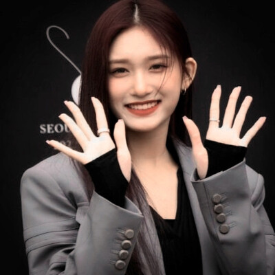  不再幻想也停止了做梦平淡的时光里日复一日的做着相同的事