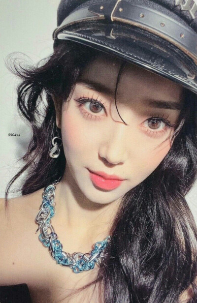 STAYC 裴秀珉SUMIN 小卡扫图 ​​​