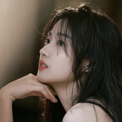 卢昱晓.鞠婧祎.iu