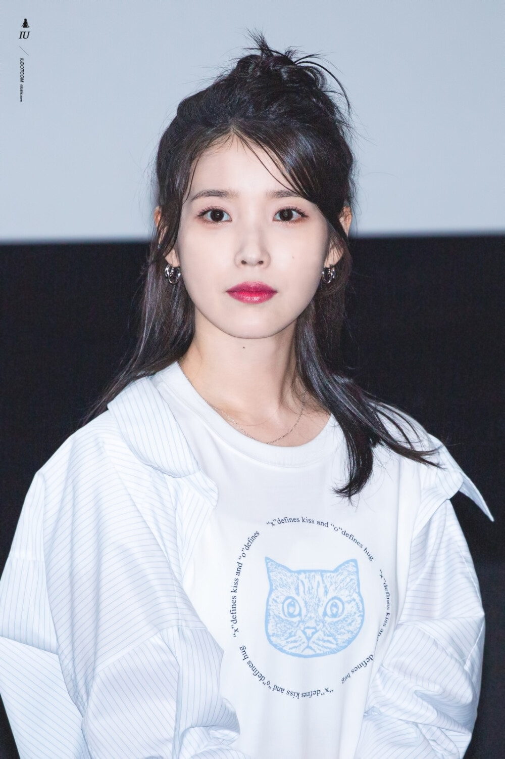 IU