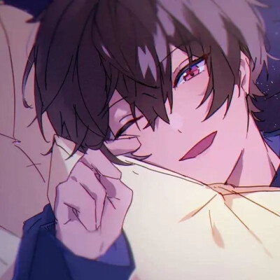 动漫男头
——洛非玉