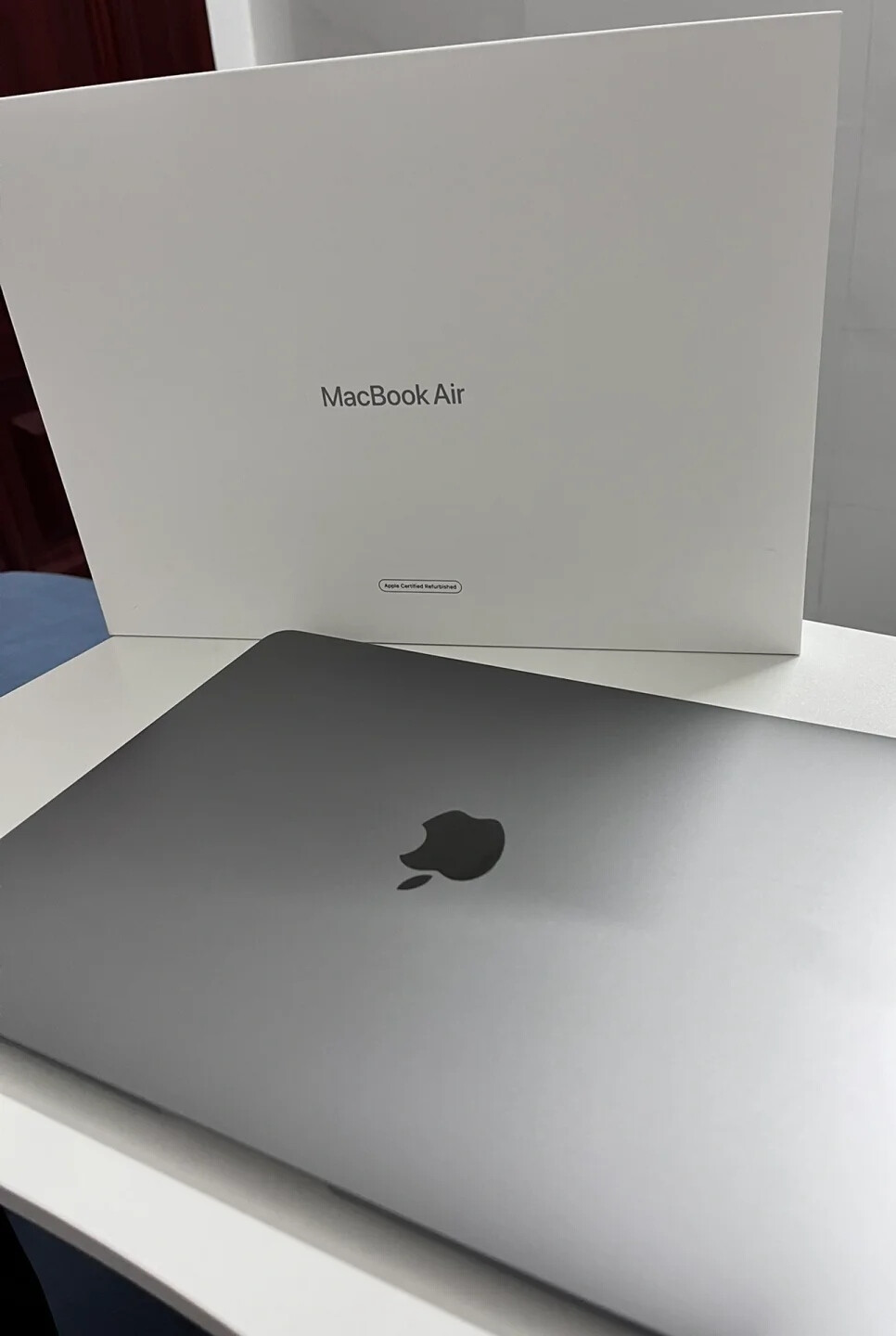 Mac book