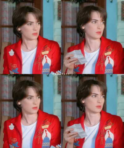 How to Make an American Quilt
恋爱编织梦（1995）
​​｜Winona Ryder ​​
by Blnlhann
