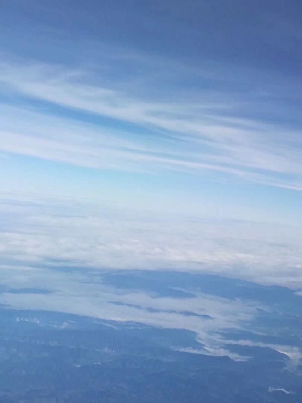 天空留下来的美景