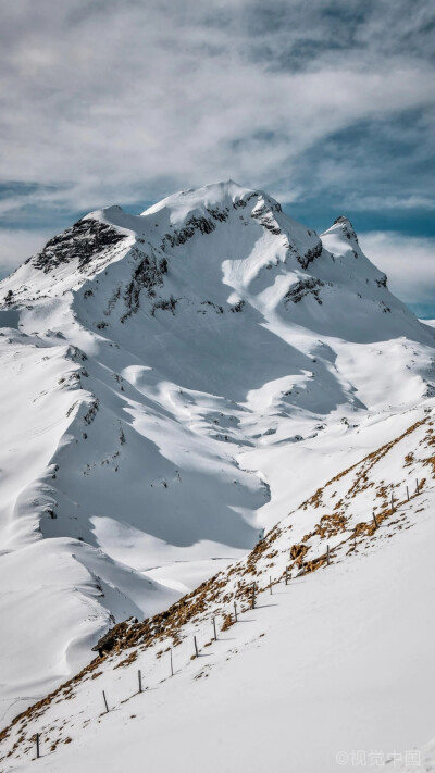 雪山之巅