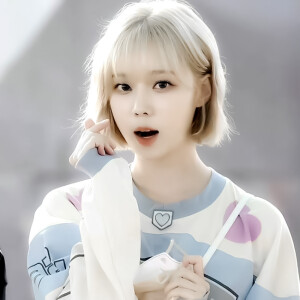 winter金玟庭
 “我是帅气漂亮狗勾”